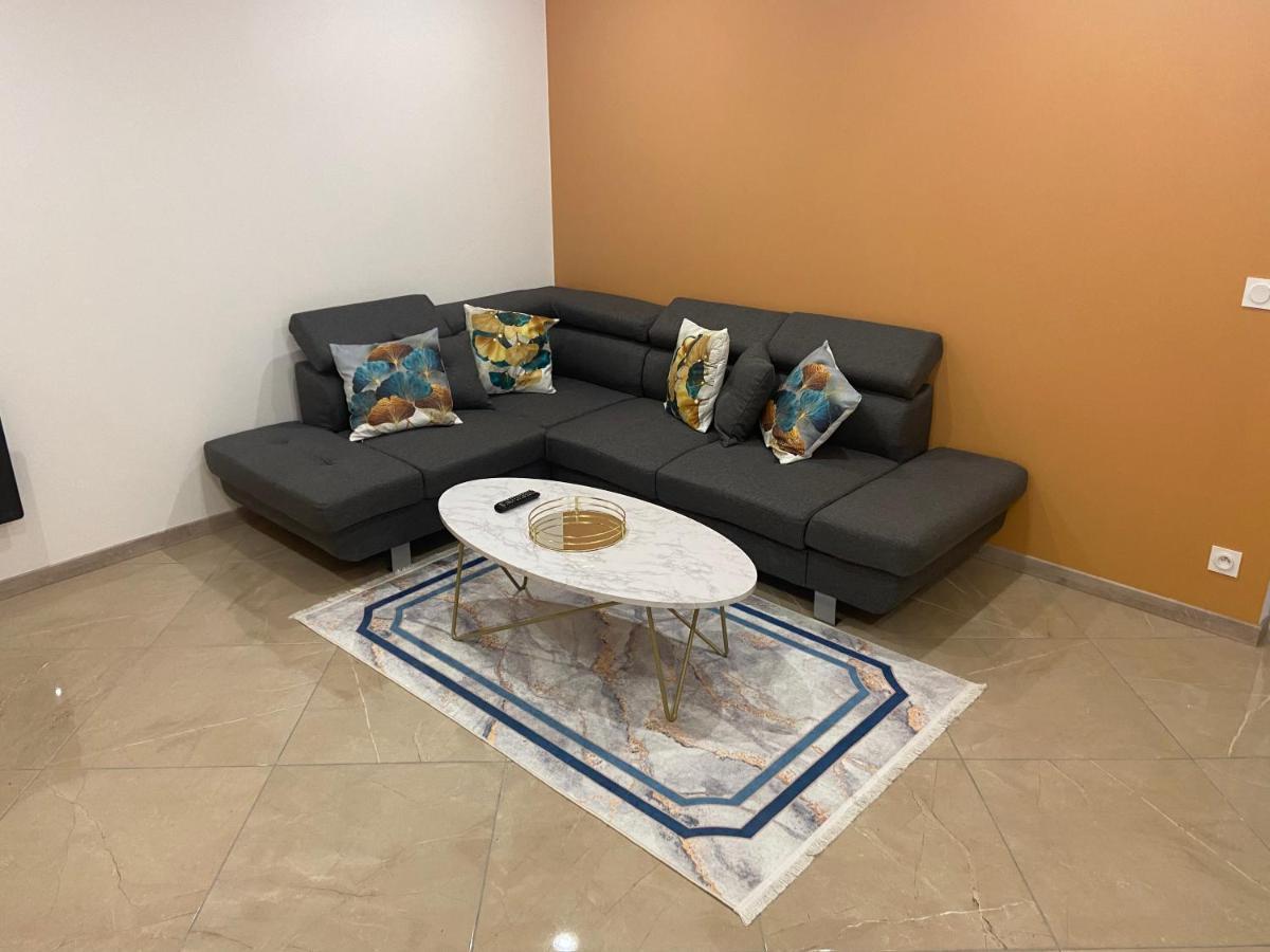 Appartement T3 Dans Une Villa Neuf Drap 外观 照片