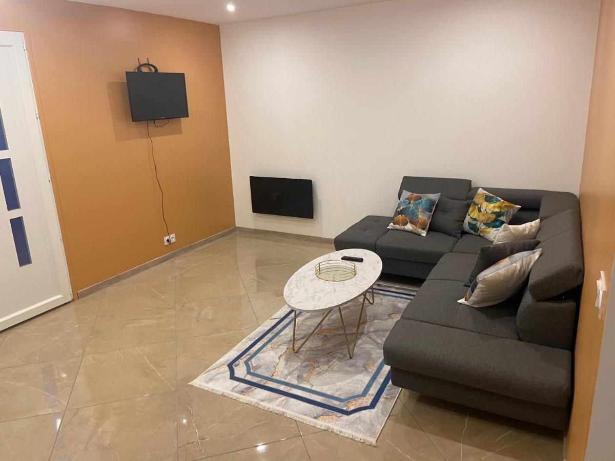 Appartement T3 Dans Une Villa Neuf Drap 外观 照片